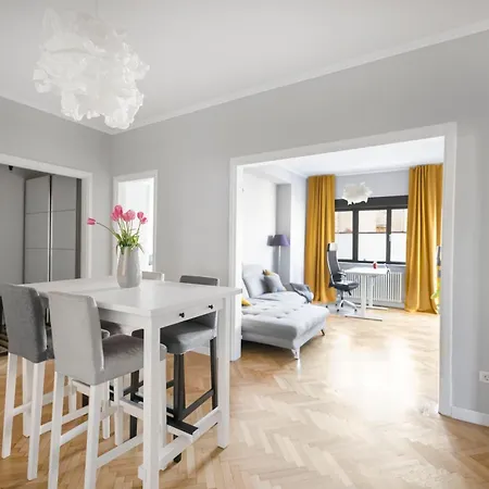Your Deluxe Home In Bucharest Center Exterior photo